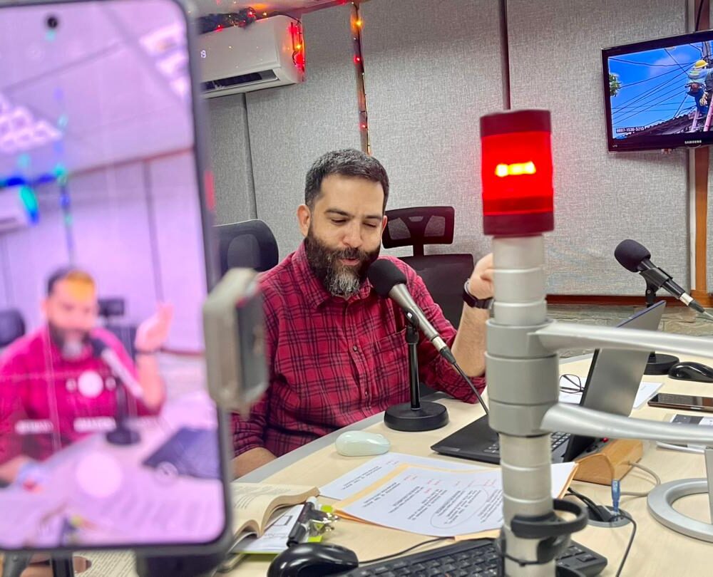 Programa Bolívar Nuestro, transmitido por La Radio del Sur, dedicado a los tres documentos que marcaron la vida del Libertador