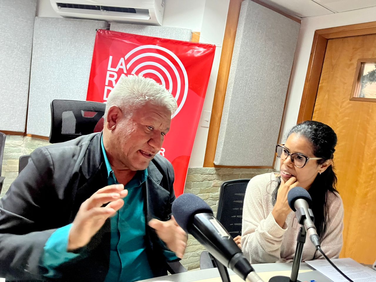 En el programa Bolívar, Nuestro transmitido por La Radio del Sur y conducido por los historiadores Rosanna Álvarez y Alejandro López, presidente del Centro de Estudios Simón Bolívar (CESB), William García explicó los tres elementos que dan sustento a la llamada “doctrina naval bolivariana”