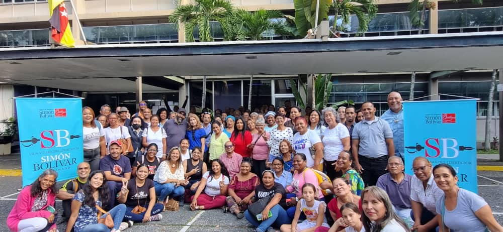 El Acto de Inicio del Diplomado Vida y Obra del Libertador Simón Bolívar se realizó en la sede la Unexca, estado Miranda, región donde se inscribieron 527 personas