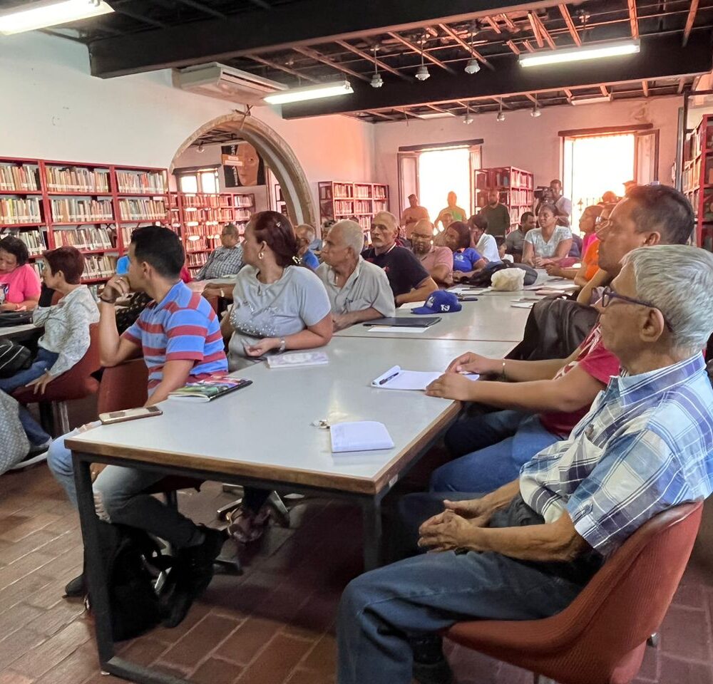Calzadilla informó que en esta oportunidad registraron la inscripción de 18.269 personas en toda Venezuela, de las cuales el 40% pertenecen al estado Zulia, por lo cual se espera que el número de egresados supere el de la primera cohorte que concluyó con más de 3.400 participantes.